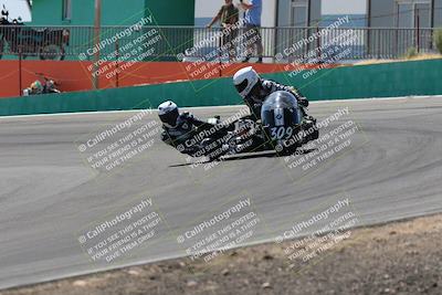 media/Apr-20-2025-AHRMA (Sun) [[393a79c373]]/Race/Group 9/Turn 4b/